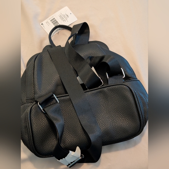 Disney Red and White Minnie Mouse Polka Dot Bag - Picture 2 of 2